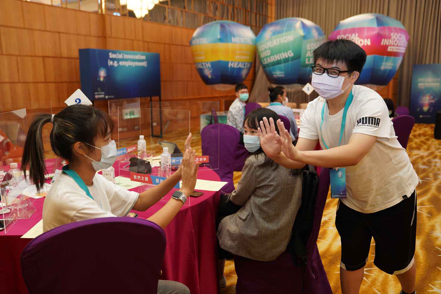 Sharing and Interaction Time