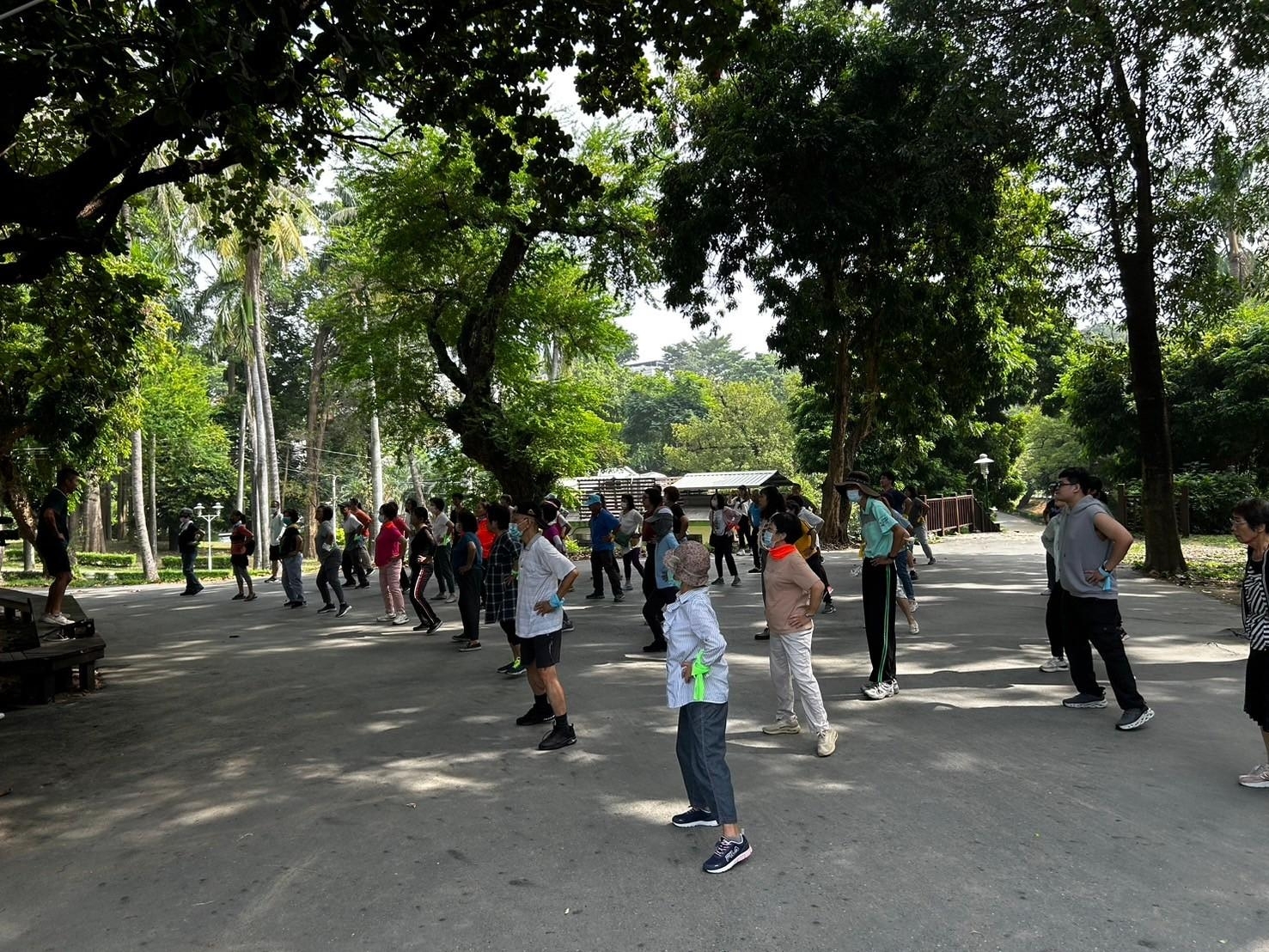 社區跨世代運動會暖身