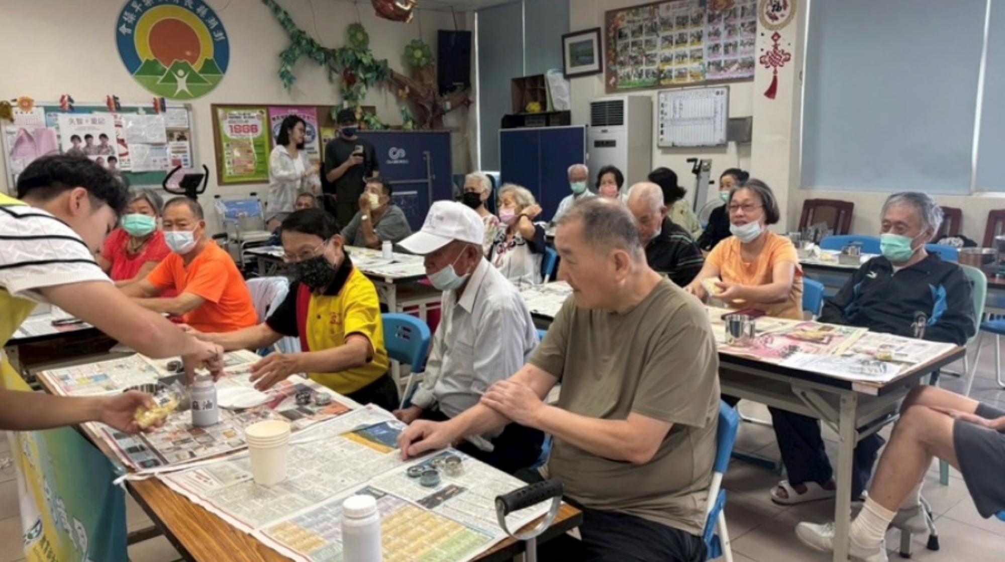 衛教活動-製作紫雲膏、認識藥物知識